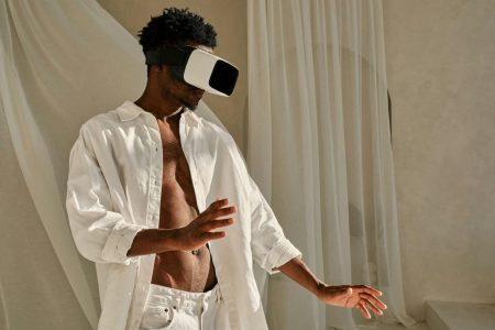 Intimacy in the Algorithm Age: How Technology Is Rewriting Desire